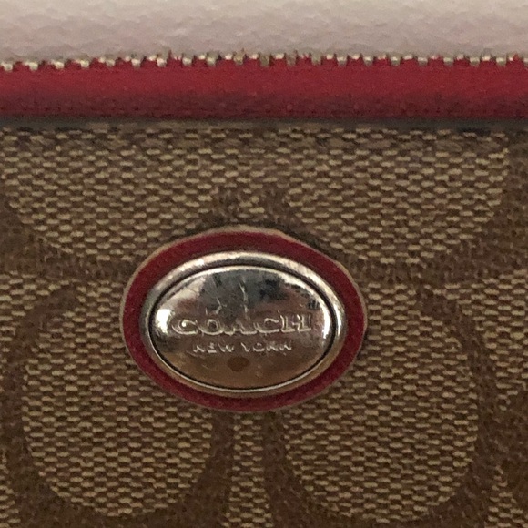 Coach Peyton Signature Brown and Red Zip Around Wallet - Picture 3 of 16
